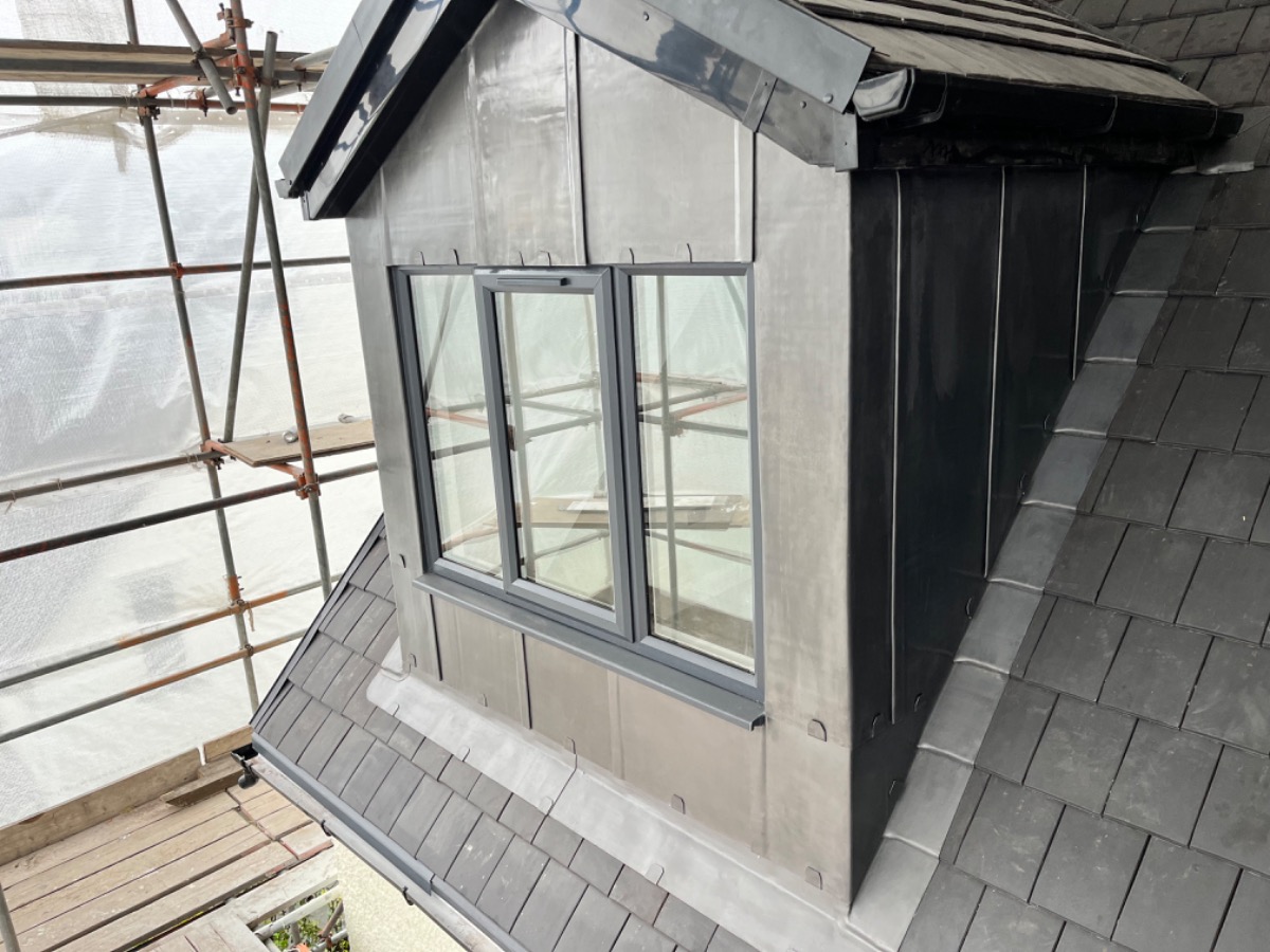 Roofer: Image 1